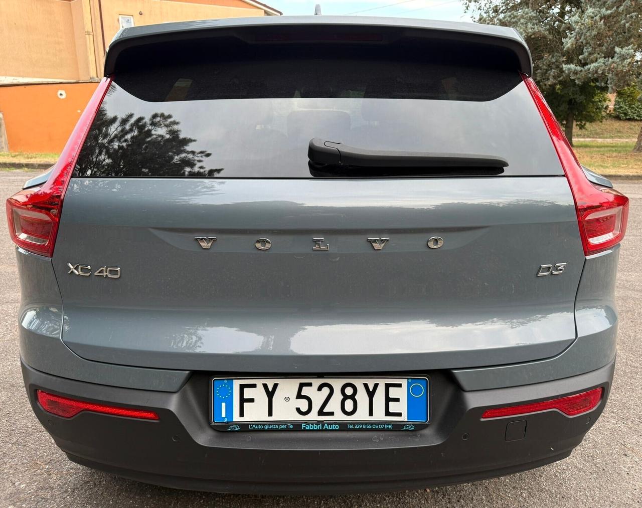 Volvo XC40 D3 AWD Geartronic Business - PROMO - CON FINANZIAMENTO