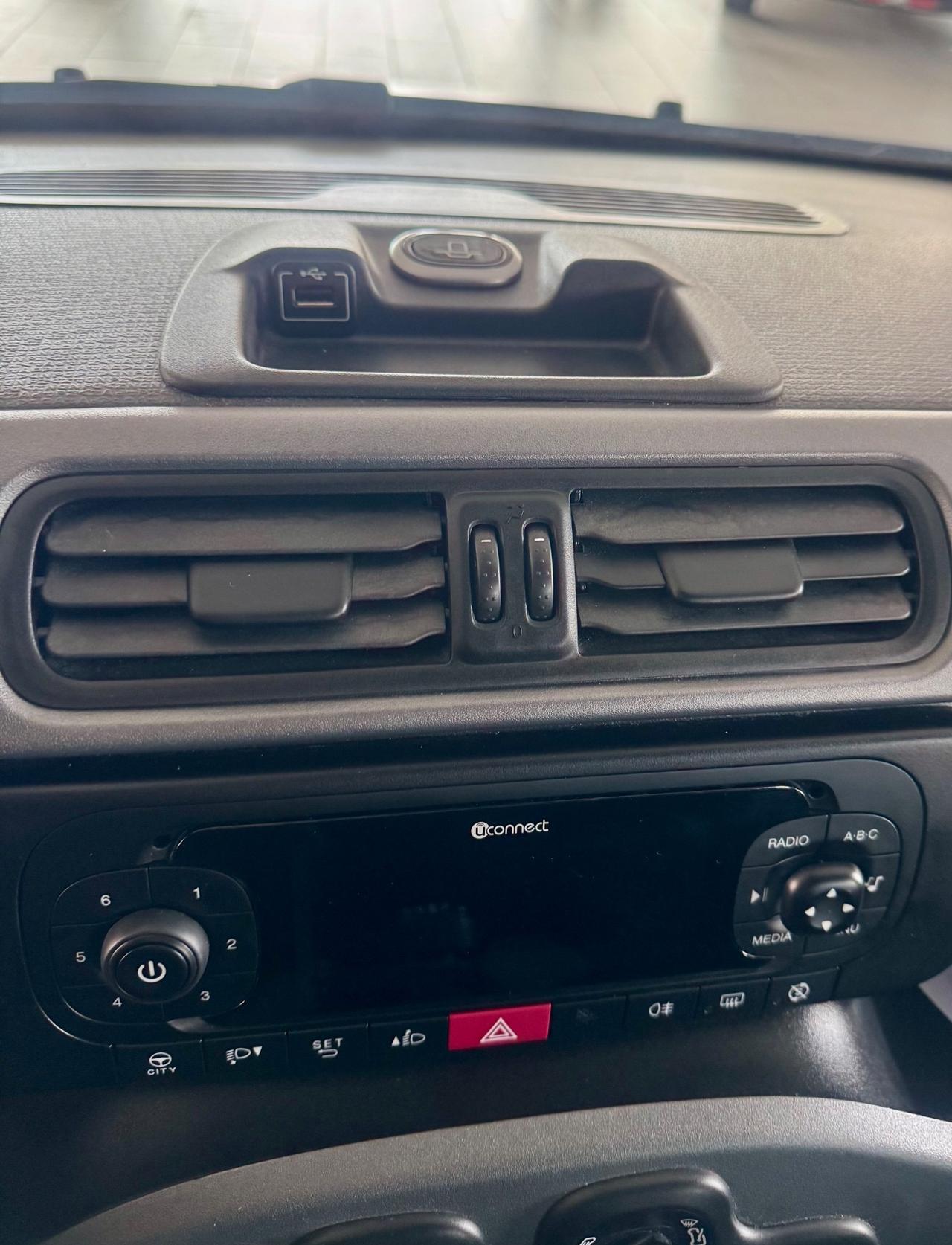 Fiat Panda 1.0 FireFly S&S Hybrid City Life