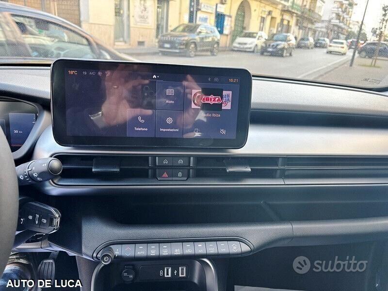 Jeep avenger 1.2 turbo altitude italiana km0 nuova