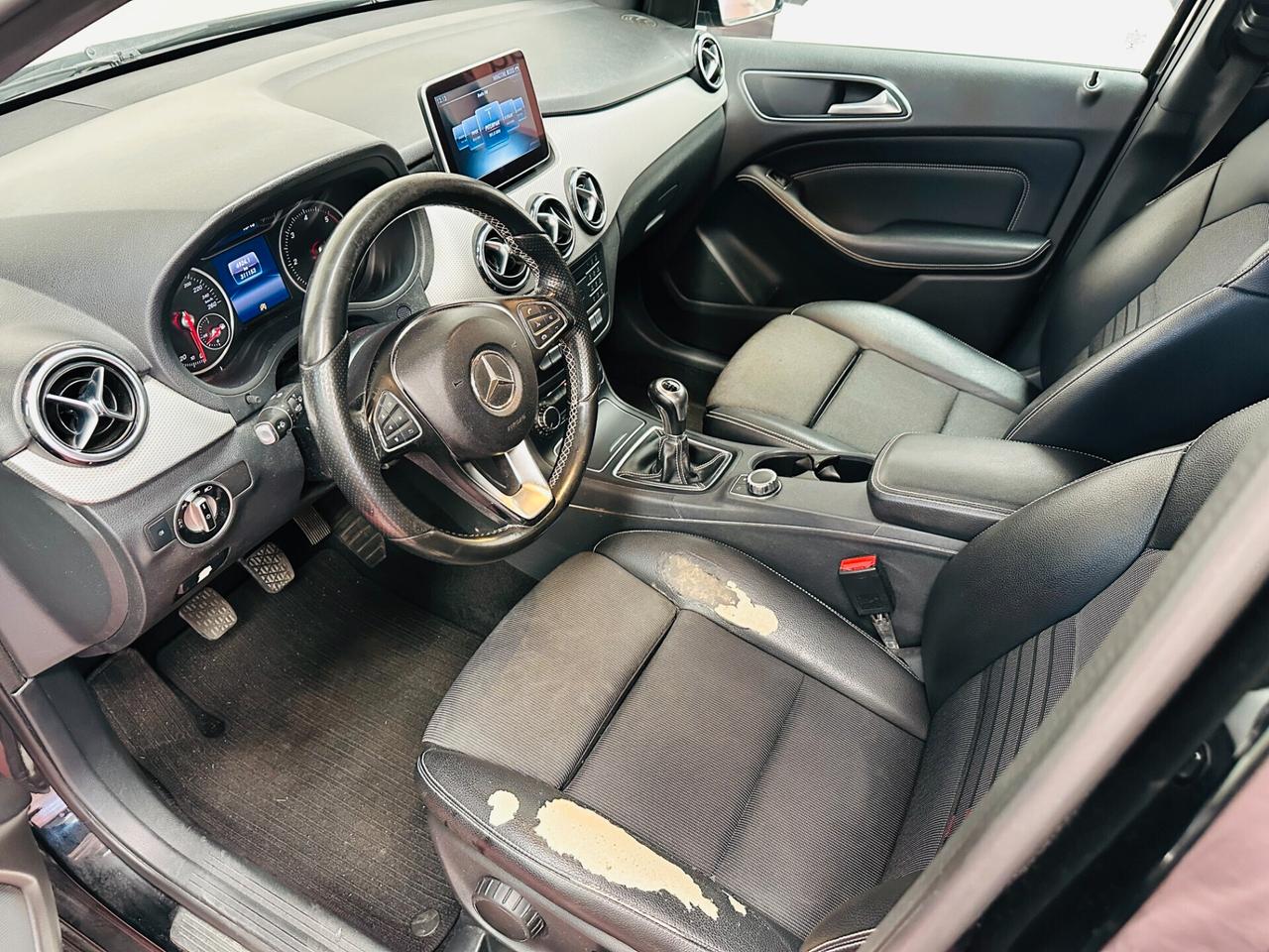 Mercedes-benz B 200d 136cv Night edition Sport F.L