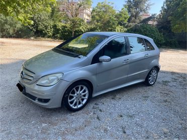 Mercedes-benz B 180 CDI Chrome