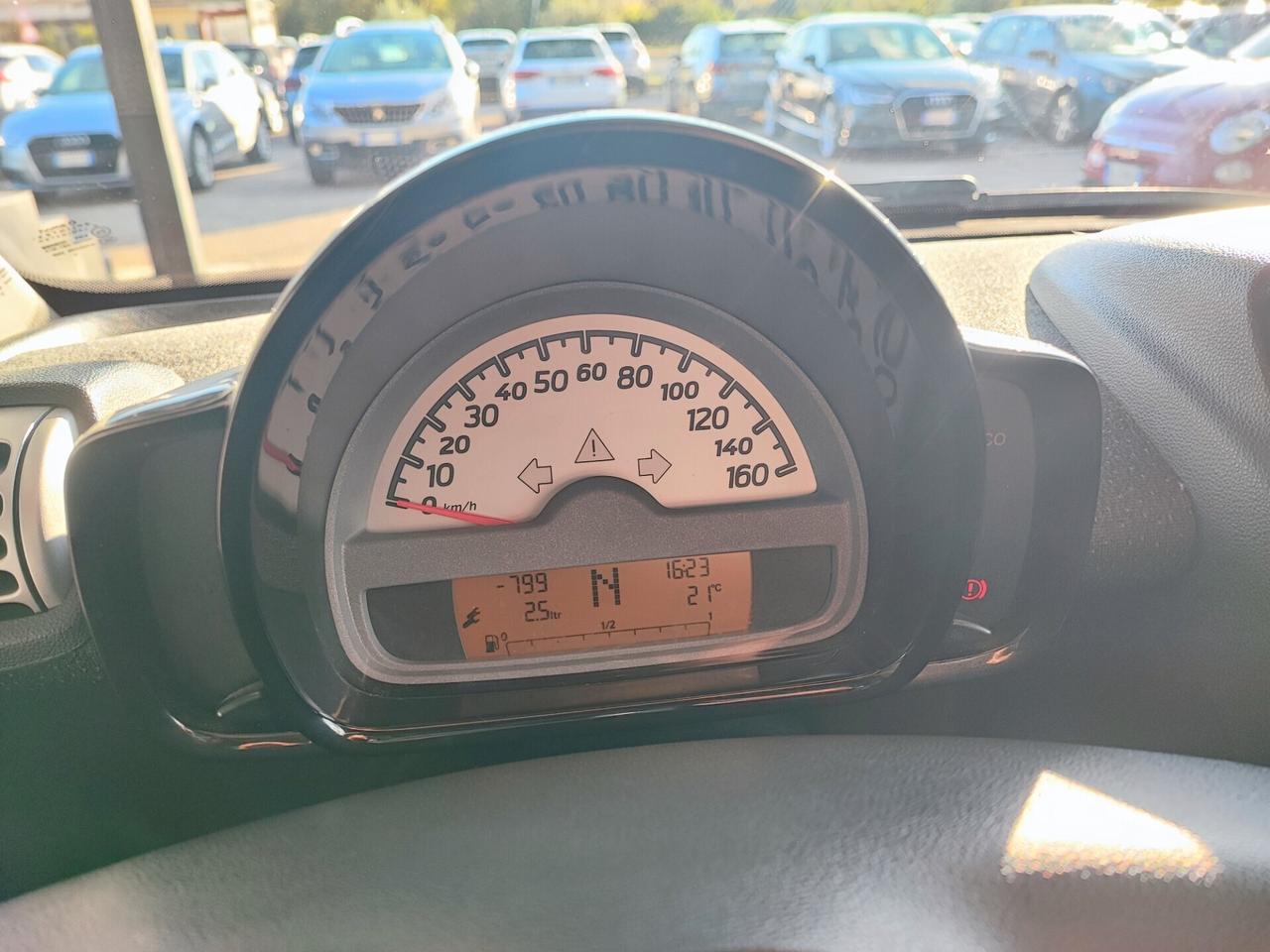 Smart ForTwo 1000 52 kW MHD coupé passion