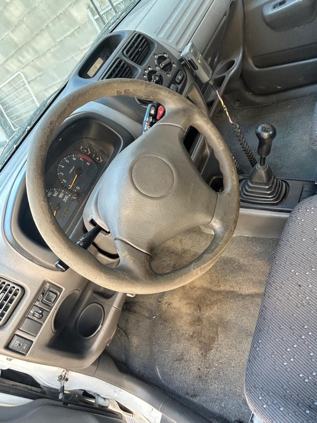 Suzuki Ignis 1.3i 16V cat 4WD GL