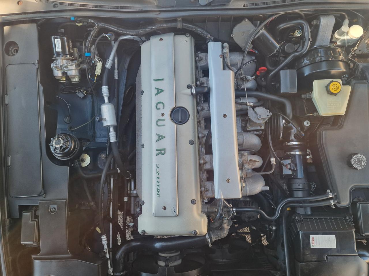 Jaguar XJ XJ6 3.2 Cambio Manuale - Book Service