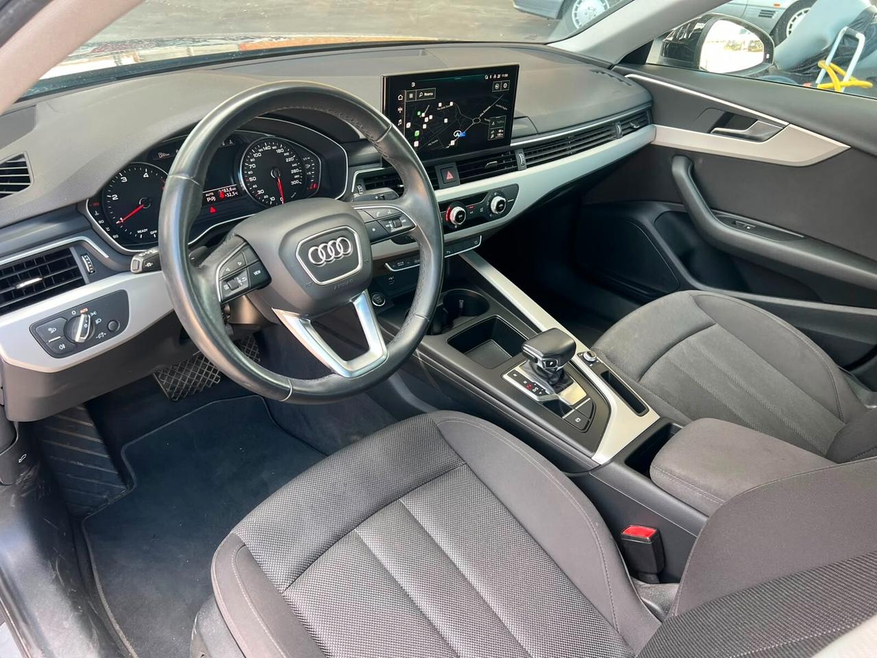 Audi A4 40 TDI S tronic Business