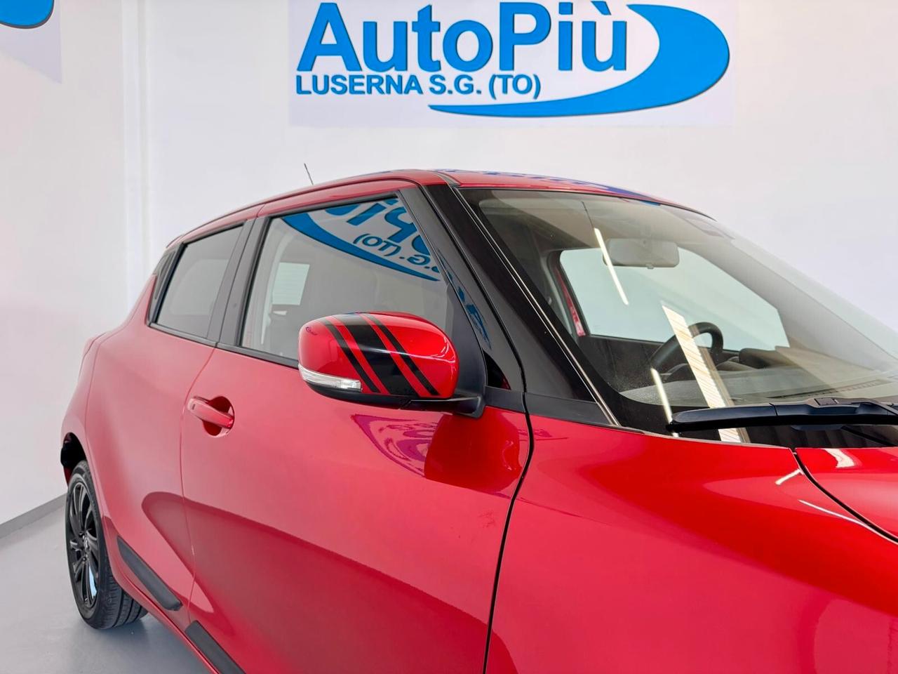 Suzuki Swift 1.2 Hybrid 4WD AllGrip Top Rosso Cordoba