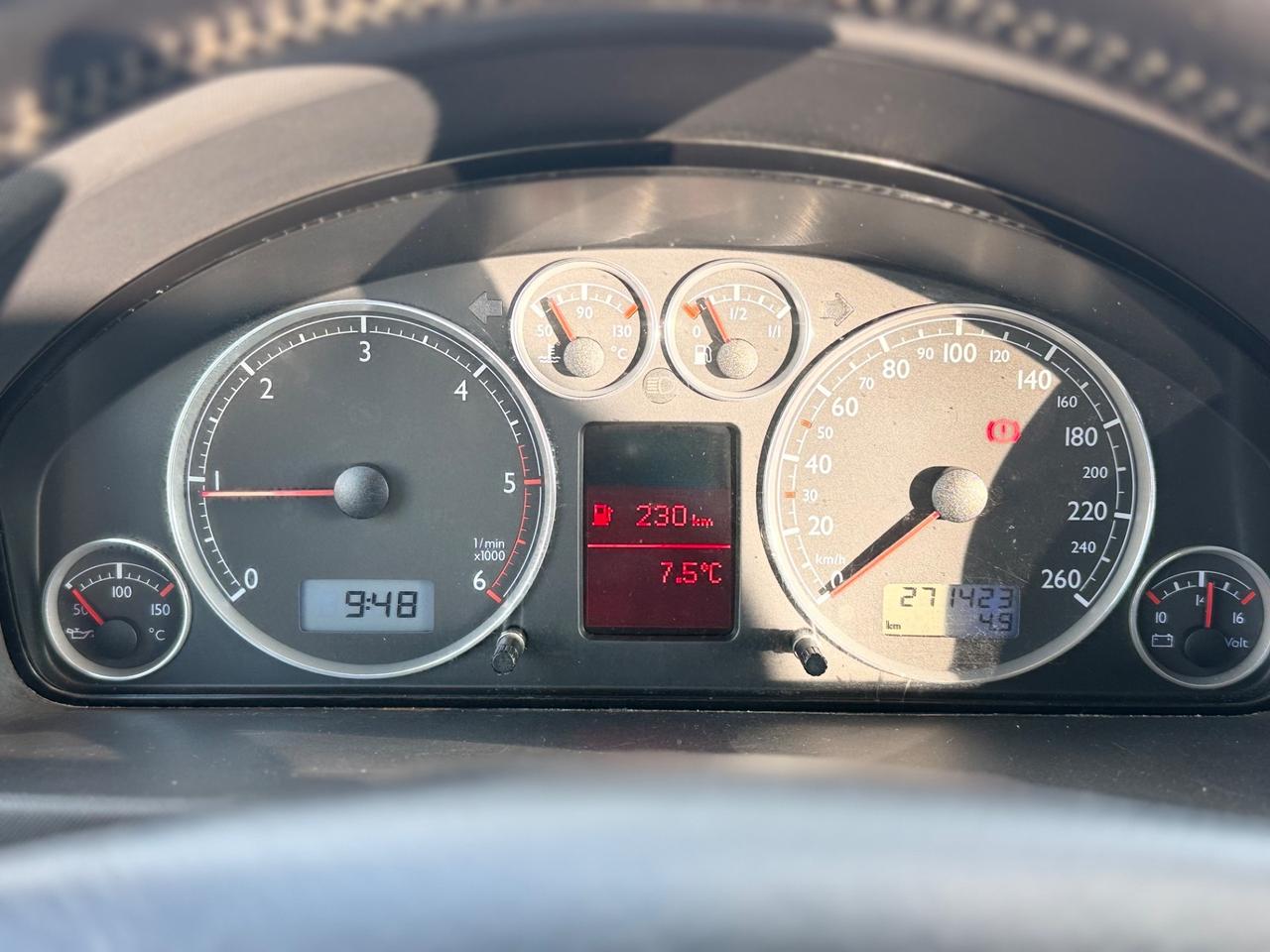 Volkswagen Sharan 2.0 TDI 140cv RESTYLING