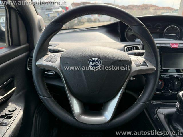 LANCIA Ypsilon 1.2 69 CV 5 porte GPL Ecochic Gold