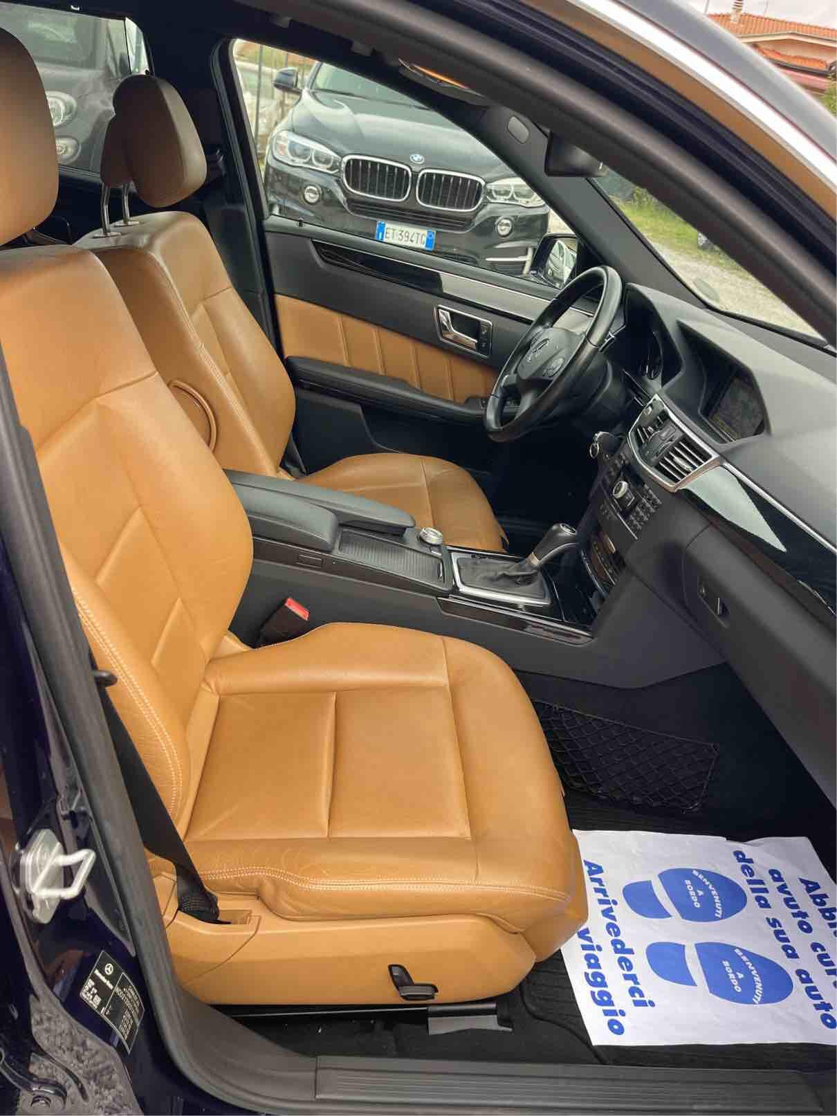 MERCEDES BENZ E 250 - AUTOMATICA - BLUE EFFICIENCY - AVANTGARDE - EX AUTO BLU
