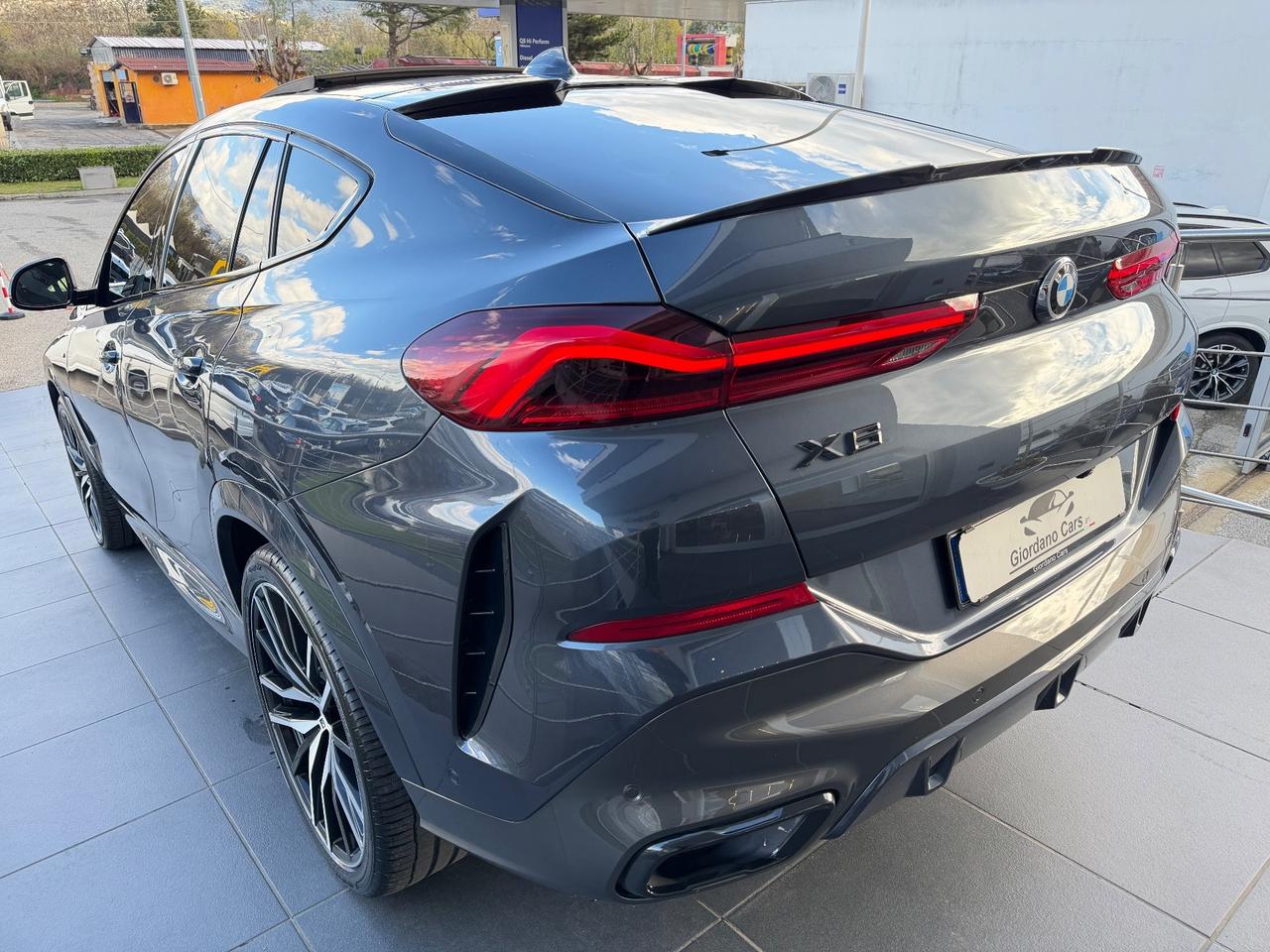 Bmw X6 xDrive30d Msport tetto apribile full in garanzia