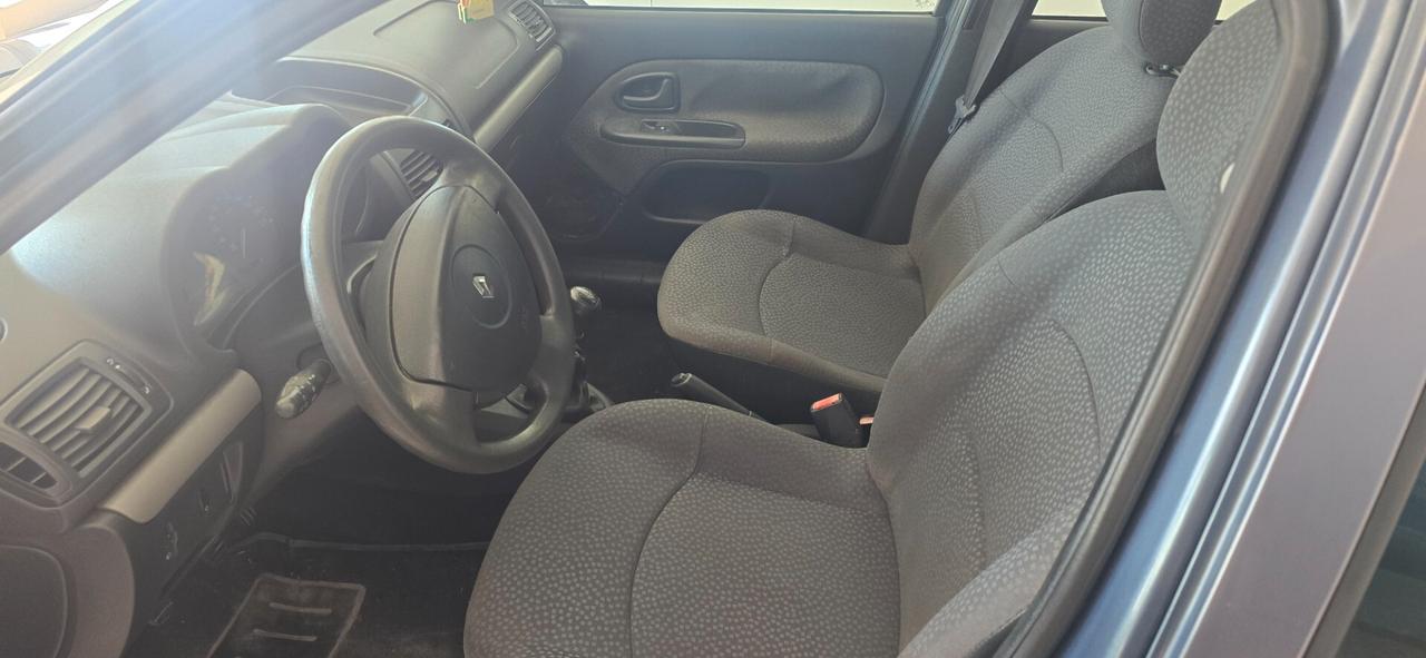 Renault Clio 1.2 16V 5 porte GPL Dynamique