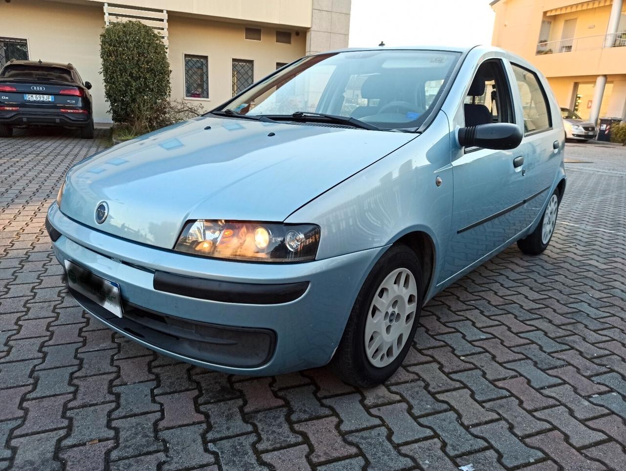 Fiat Punto 1.2i cat 5 porte ELX