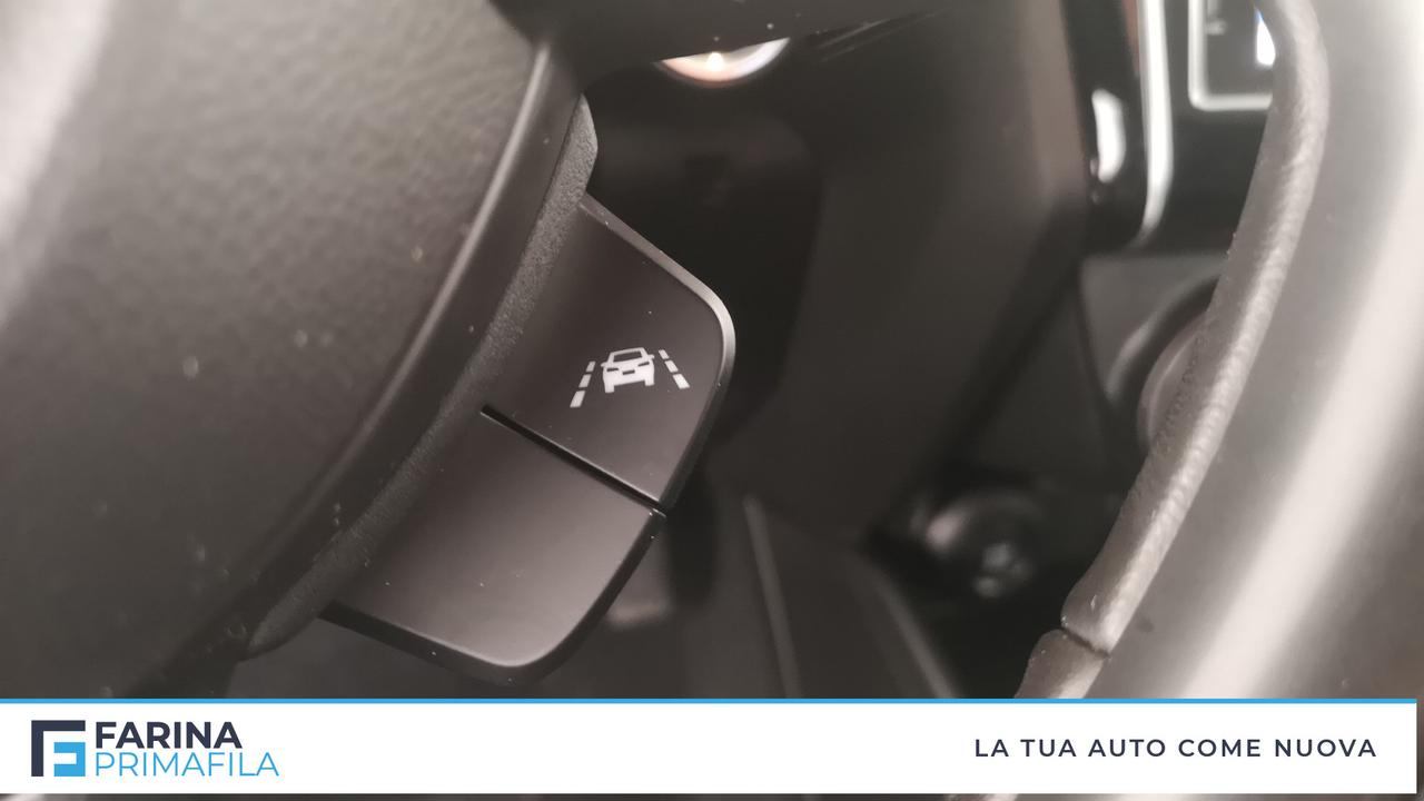 SUZUKI Swift VI 2020 - Swift 1.2h Top 2wd cvt