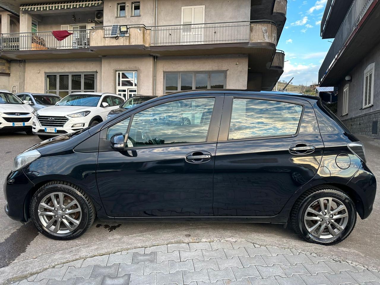 Toyota Yaris 1.4 D-4D 5 porte Lounge