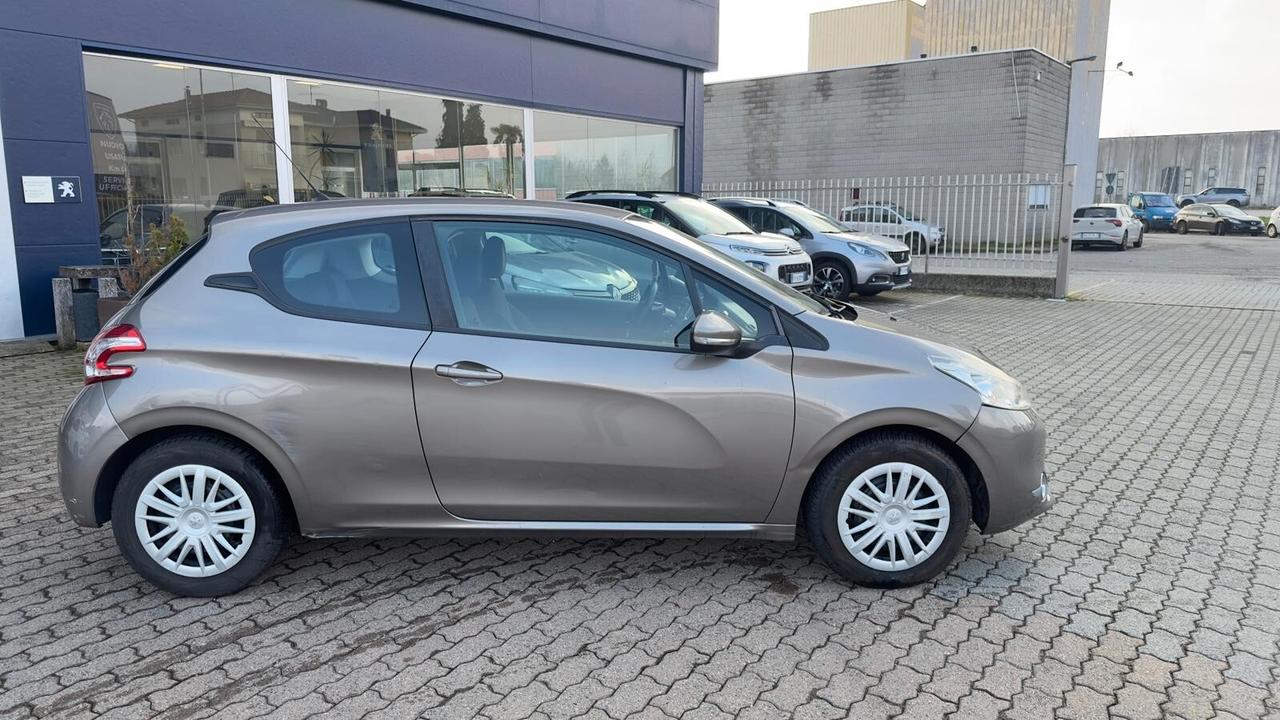 Peugeot 208 1.2 VTi 82 CV 3 porte Active