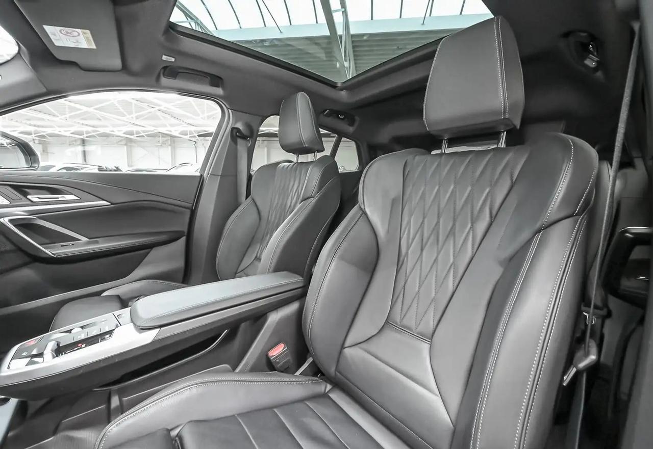 BMW X2 NEW 18D 150CV STEPTRONIC 48V S-DRIVE MSPORT ( FARI LED ADATTIVI - TETTO PANORAMICO APR. - CURVED DISPLAY - PELLE - CRUISE - NAVI - MIRROR - PARK ASSISTANT - TELECAMERA POST. - CERCHI 19 )
