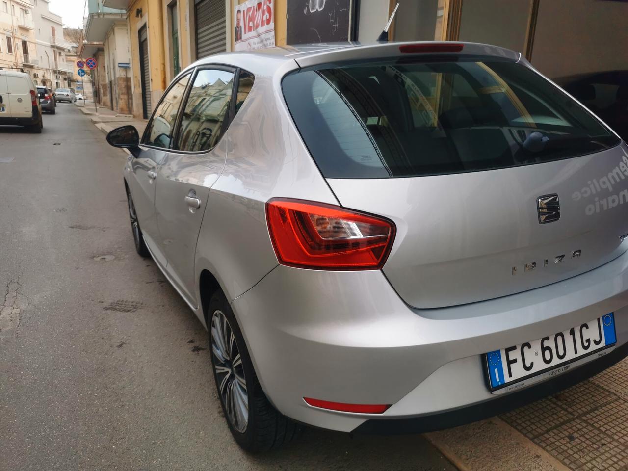 Seat Ibiza 1.4 TDI 75 CV 5p. Connect Grey FULL