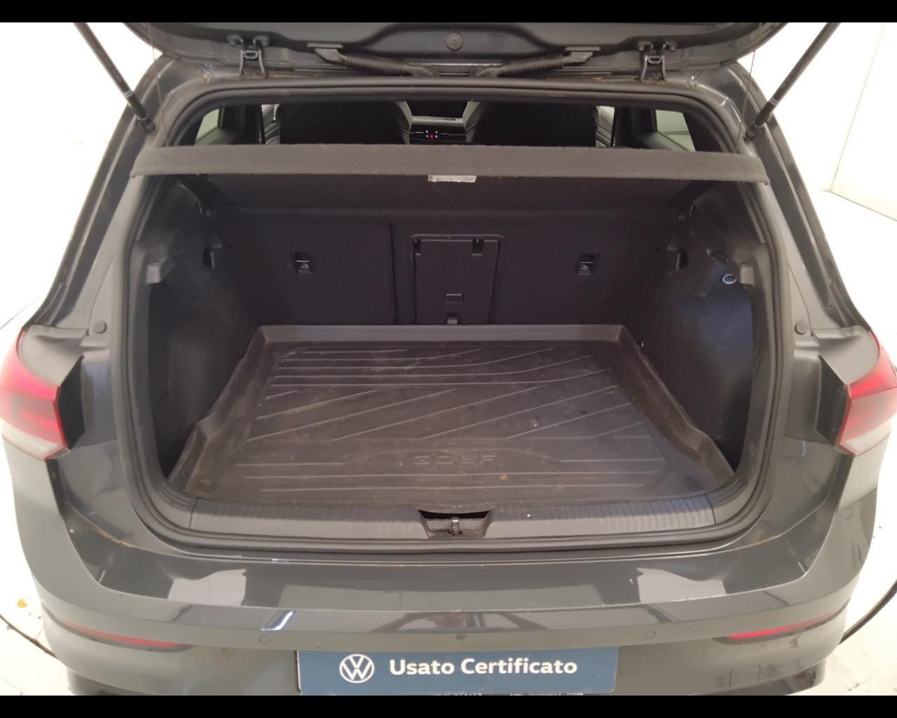 VOLKSWAGEN Golf VIII 2020 - Golf 1.5 tsi evo R-Line 150cv