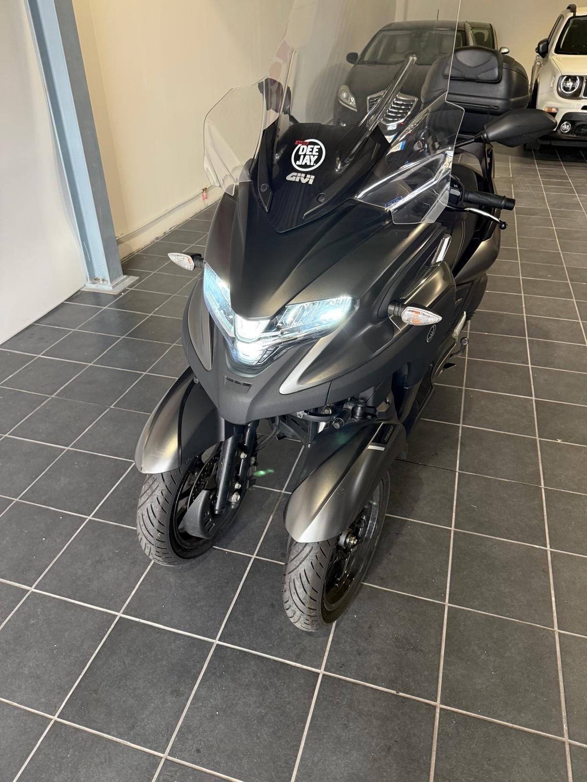 YAMAHA TRICITY 300 -CONTO VENDITA