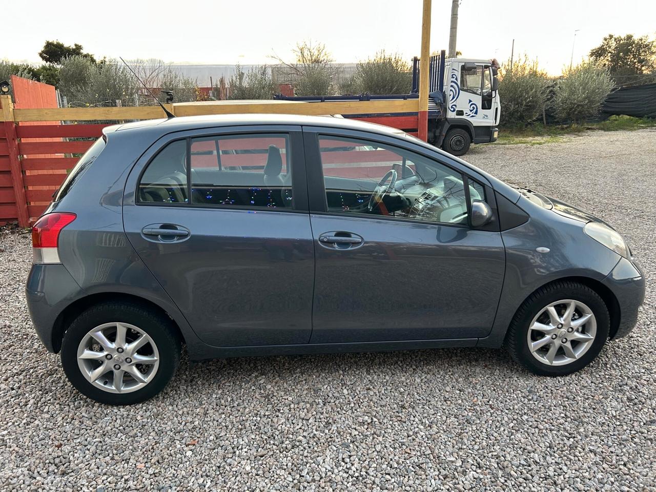 Toyota Yaris 1.4 D-4D DPF 5 porte