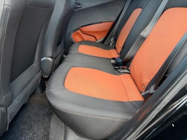 Hyundai i10 1.0 MPI Sound Edition 2017