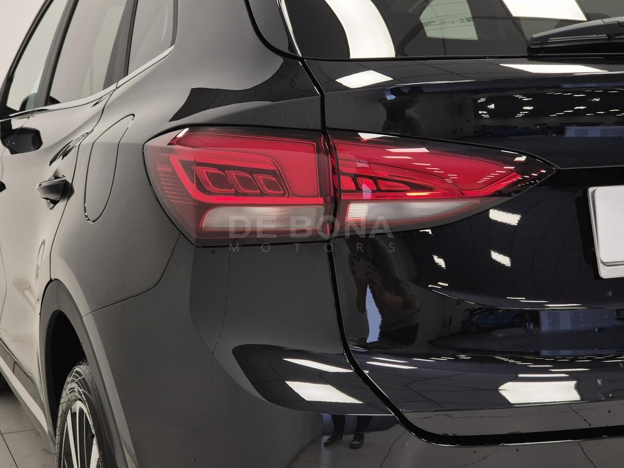 Mg ZS 1.5 hybrid+ luxury auto