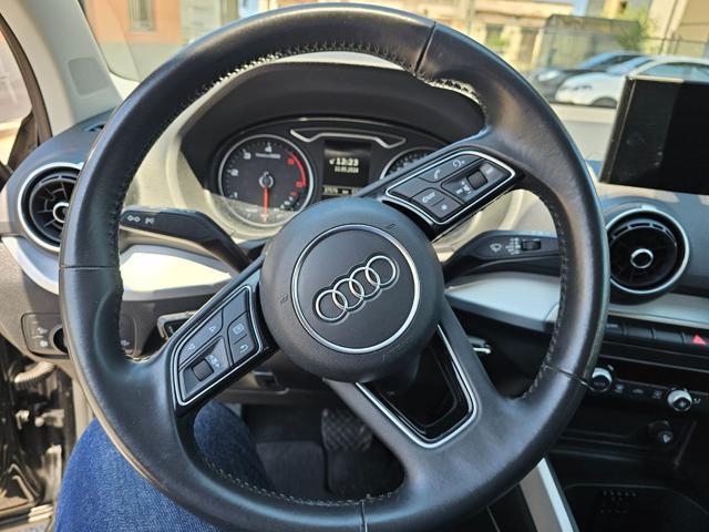 AUDI Q2 30 TDI S tronic Business