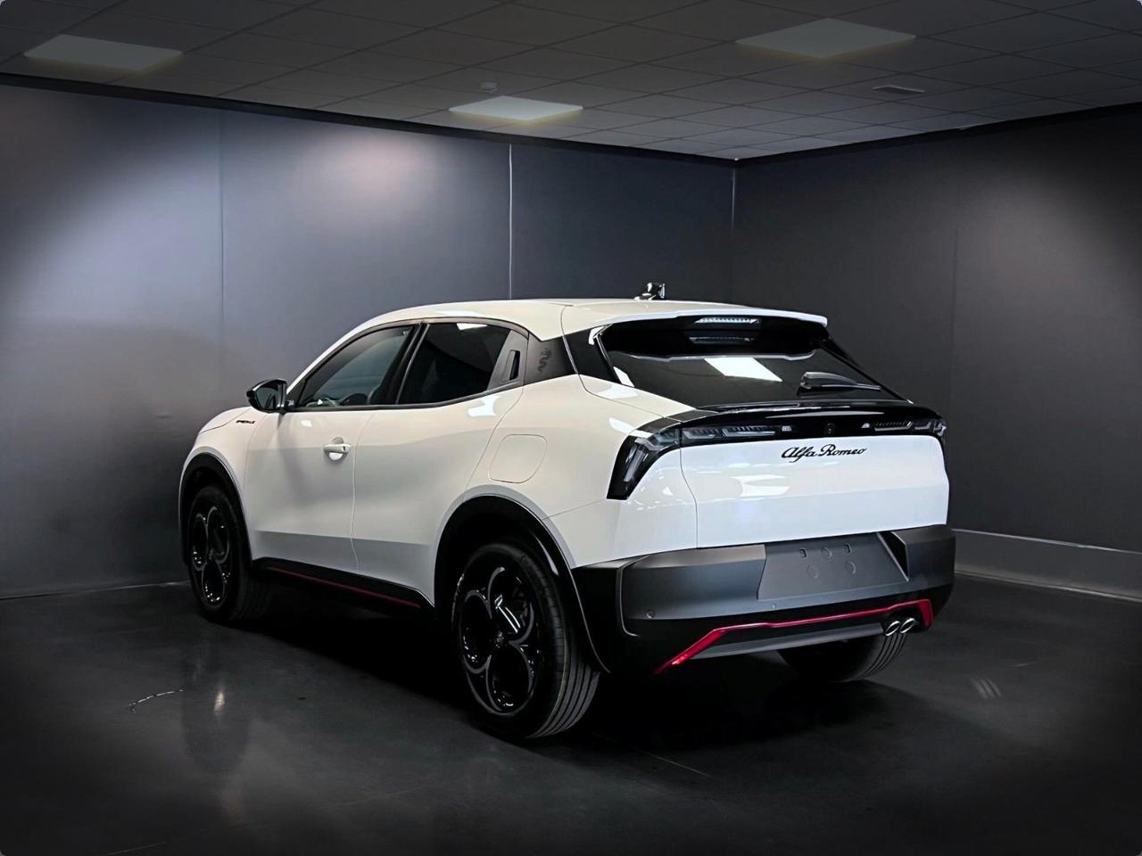 Alfa Romeo Junior 1.2 136 CV Hybrid eDCT6 Speciale