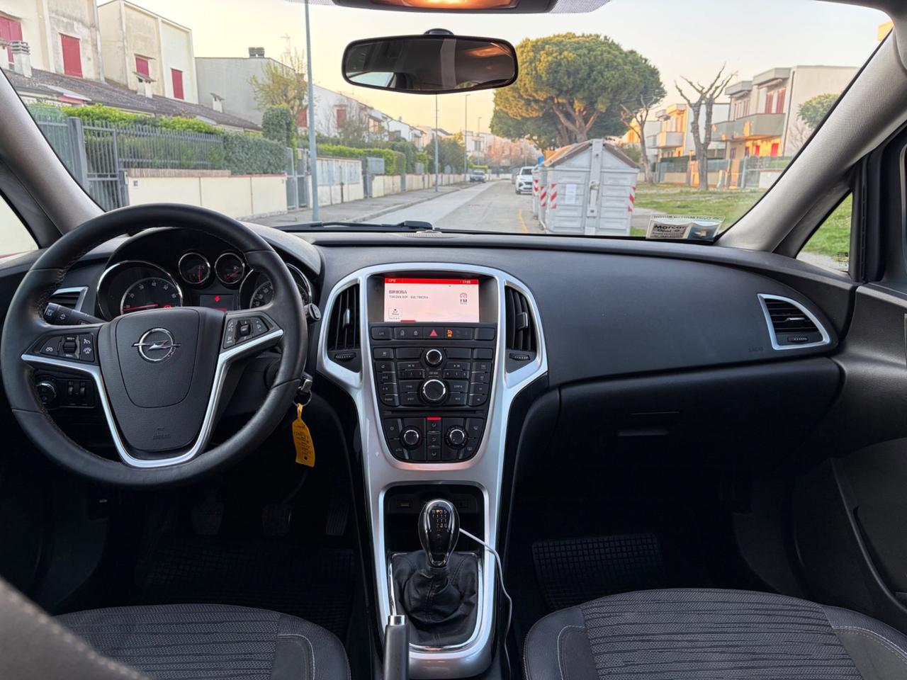 Opel Astra 1.4 Turbo 140CV 5 porte GPL Tech Electiv Euro6