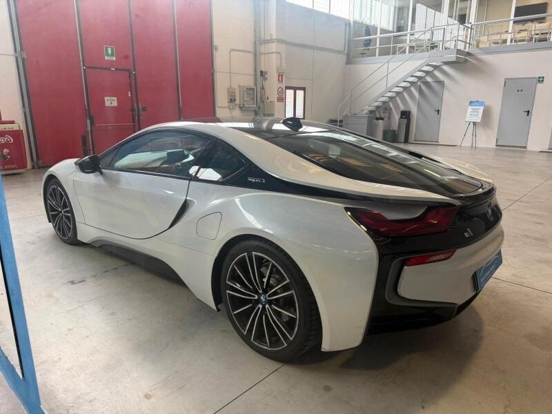 BMW i8 (I12/15) i8 Coupé