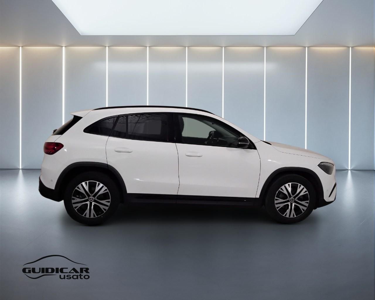 Mercedes-Benz GLA-H247 2023 - GLA 180 d Progressive Advanced auto