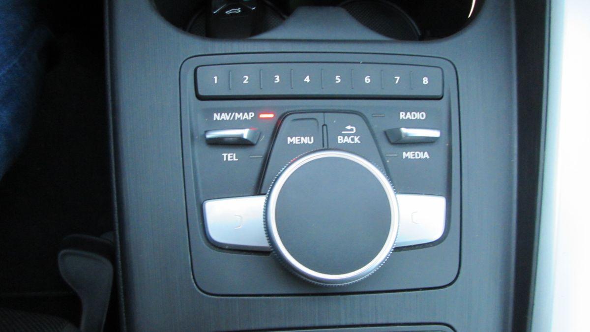 AUDI - A4 Allroad Allroad 40 2.0 tdi 190cv s-tronic