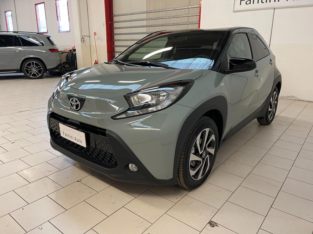 Toyota Aygo X Trend 1.0 72cv s-cvt c.auto-Ok Neopat-LEGGI SOTTO