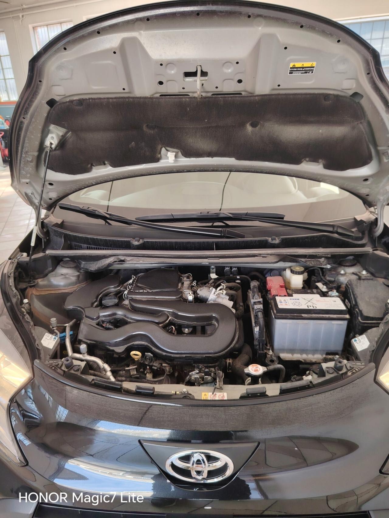 Toyota Aygo X 1.0 VVT-i 72 CV 5 porte Trend