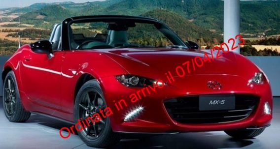 MAZDA MX-5 2.0L Skyactiv-G RF Sport