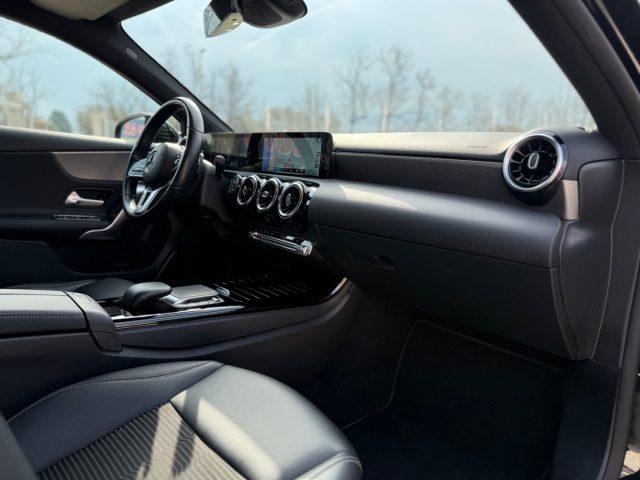 MERCEDES-BENZ A 180 d SPORT NIGHT EDITION UFF MERCEDES