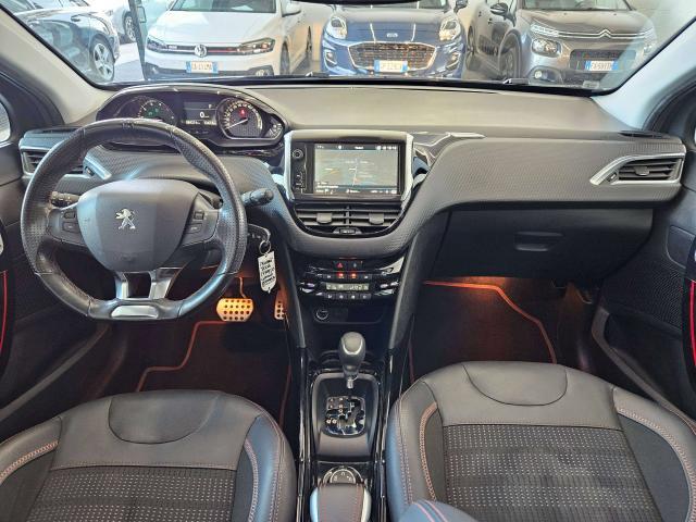 Peugeot 2008 1.2 Gt Line AUTOMATICO/NEOPATENTATI/ Panoramico