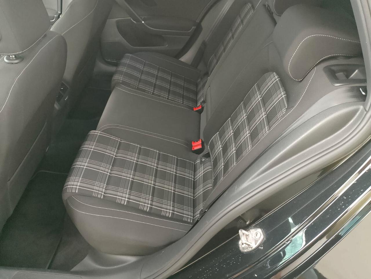 Volkswagen Golf GTD 2.0 TDI DSG 5p. BlueMotion Technology