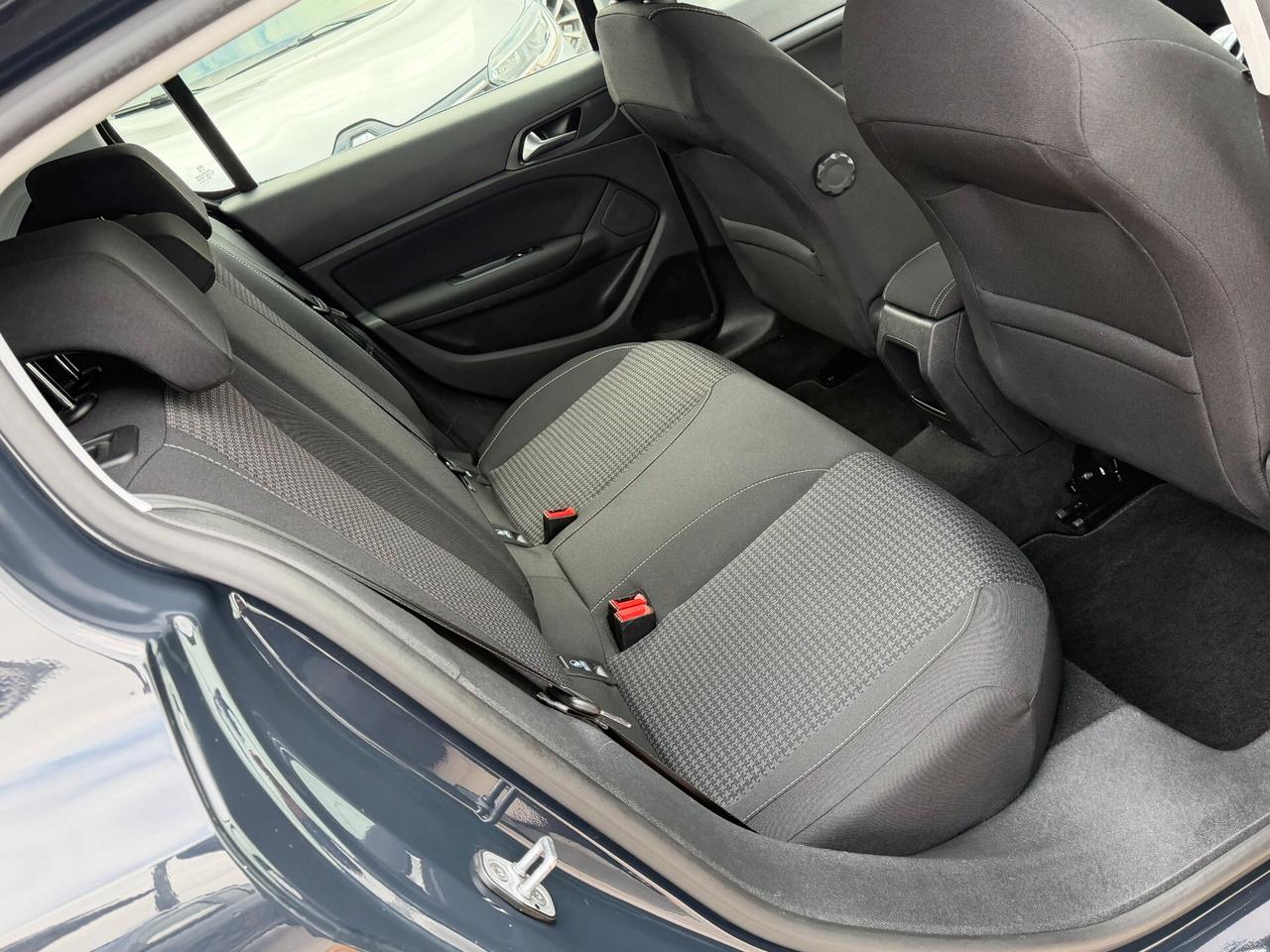 Peugeot 308 1.5 BLUEHDI 130 cv. 5 porte ACTIVE