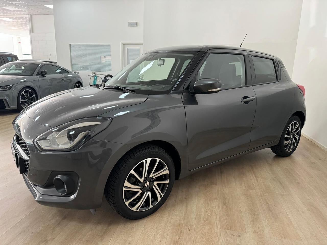 Suzuki Swift 1.2 Hybrid Top