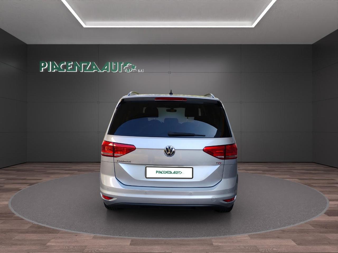 Volkswagen Touran 1.6 tdi Highline 115cv.NAVI.UNICO PROPRIETARIO