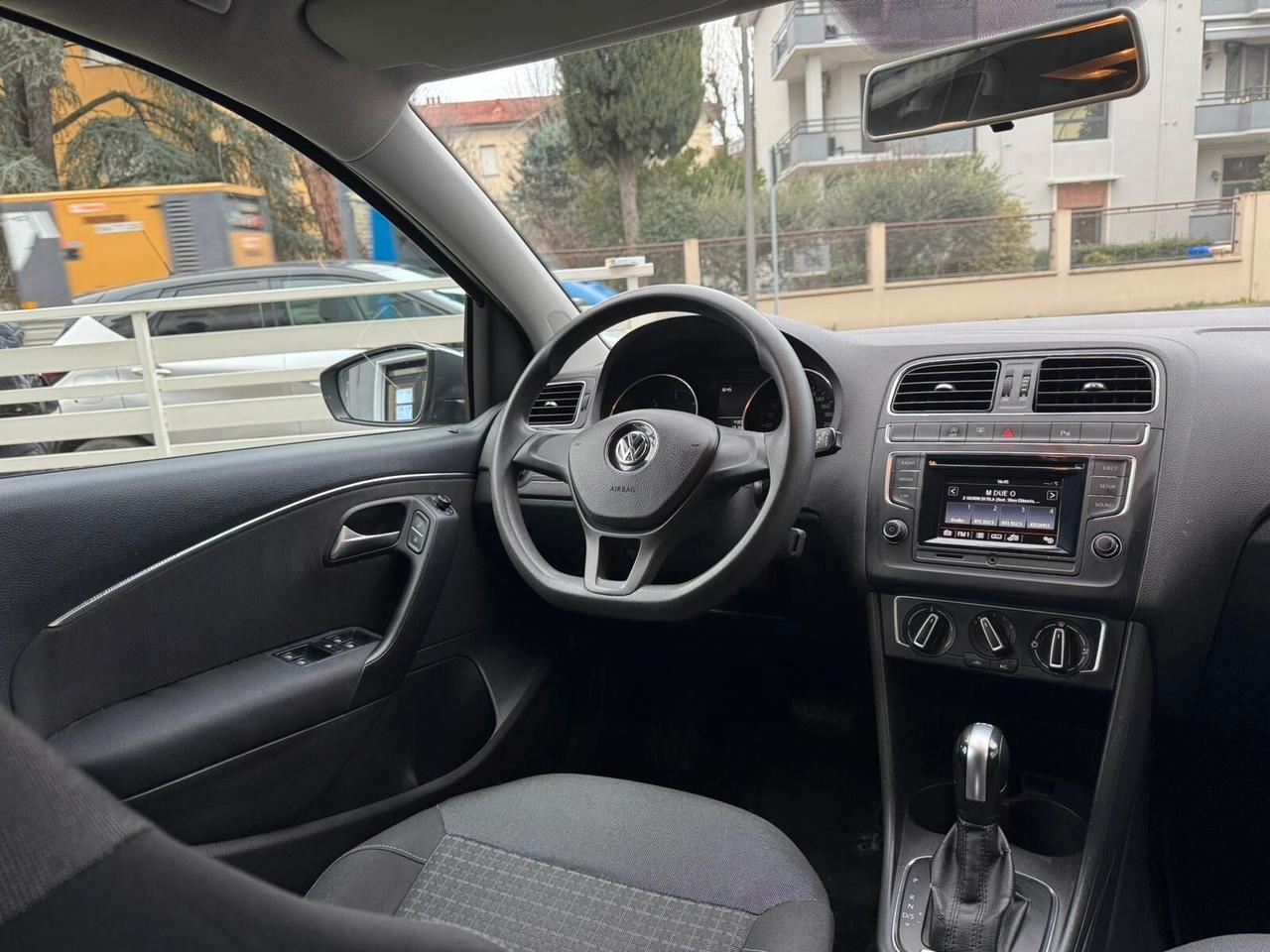 VW POLO 1.4 TDI 90cv DSG 5p. Fresh BlueM Tech NEOPATENTATI
