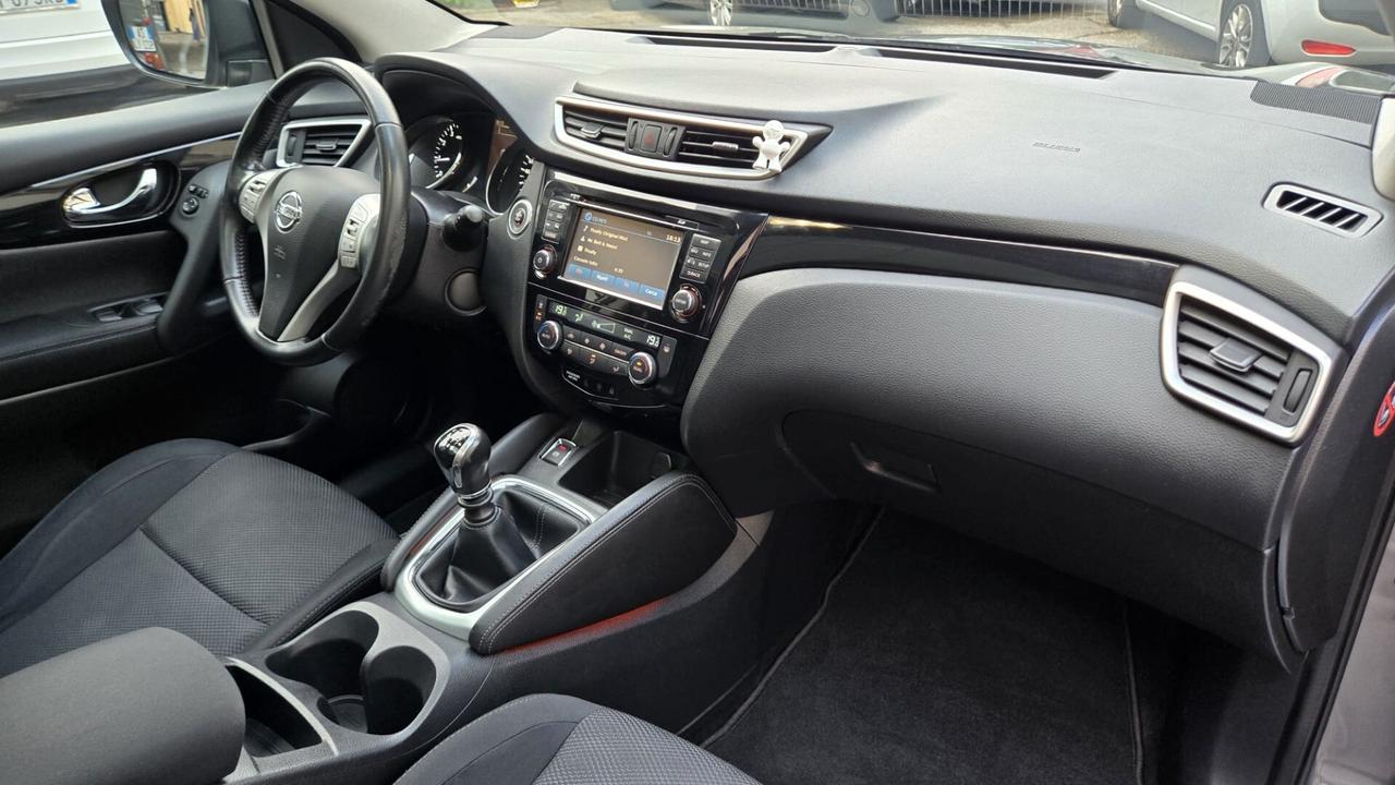Nissan Qashqai 1.2 DIG-T Tekna Neopatentati Ok