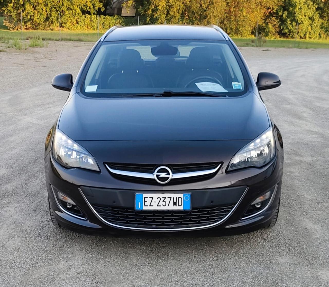 Opel Astra 1.6 CDTI 136CV EcoFLEX S&S Sports Tourer Cosmo