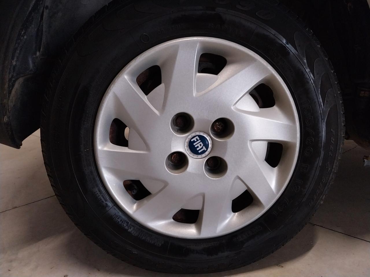 Fiat Punto 1.2i cat 3 porte ELX - ok neopatentati