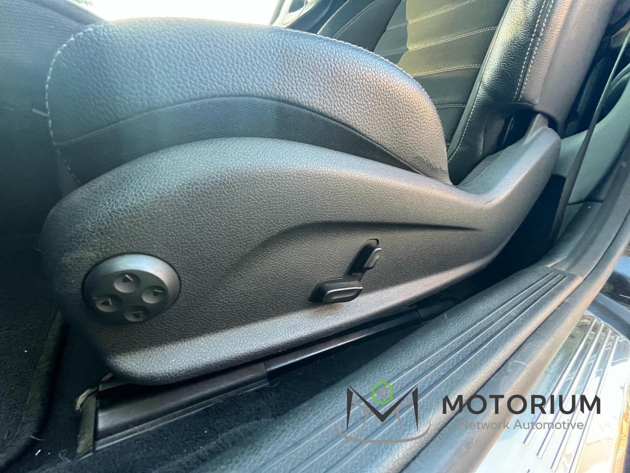 Mercedes-Benz C 200 Cabrio Premium AMG 9G-Tronic