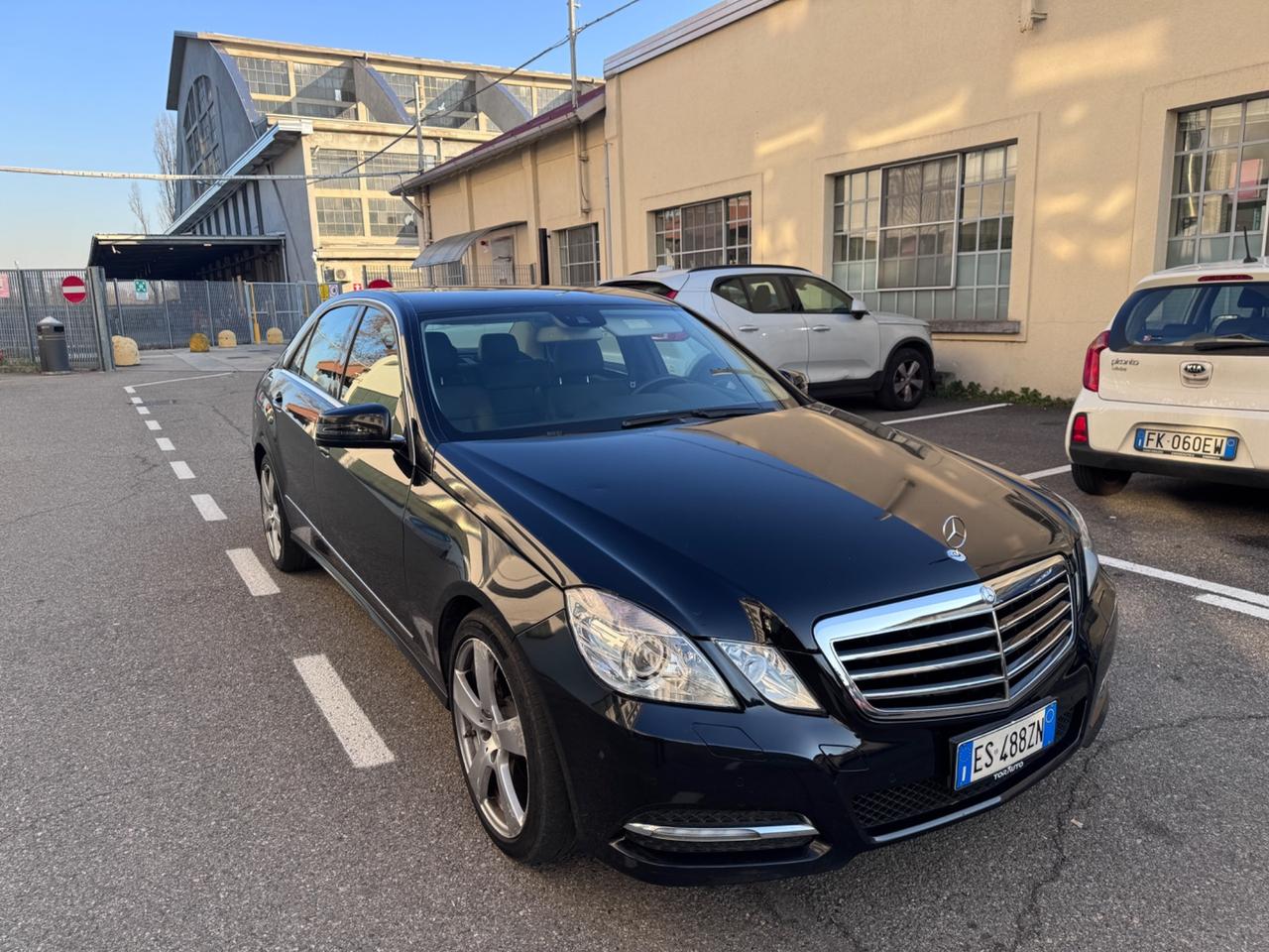 Mercedes-benz E 220 CDI BlueEFFICIENCY Avantgarde