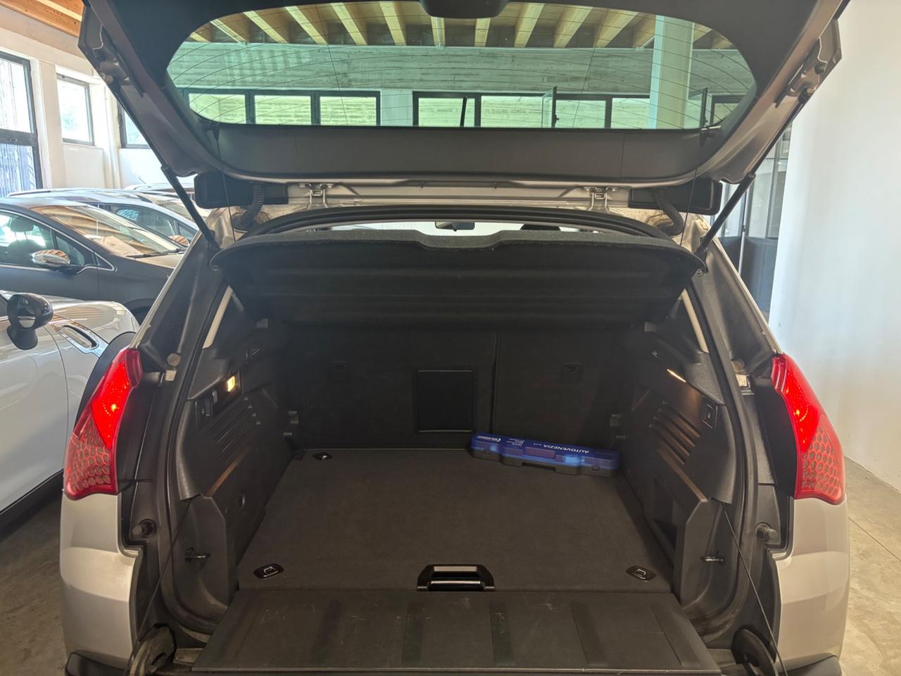 Peugeot 3008 1.6 HDi Business