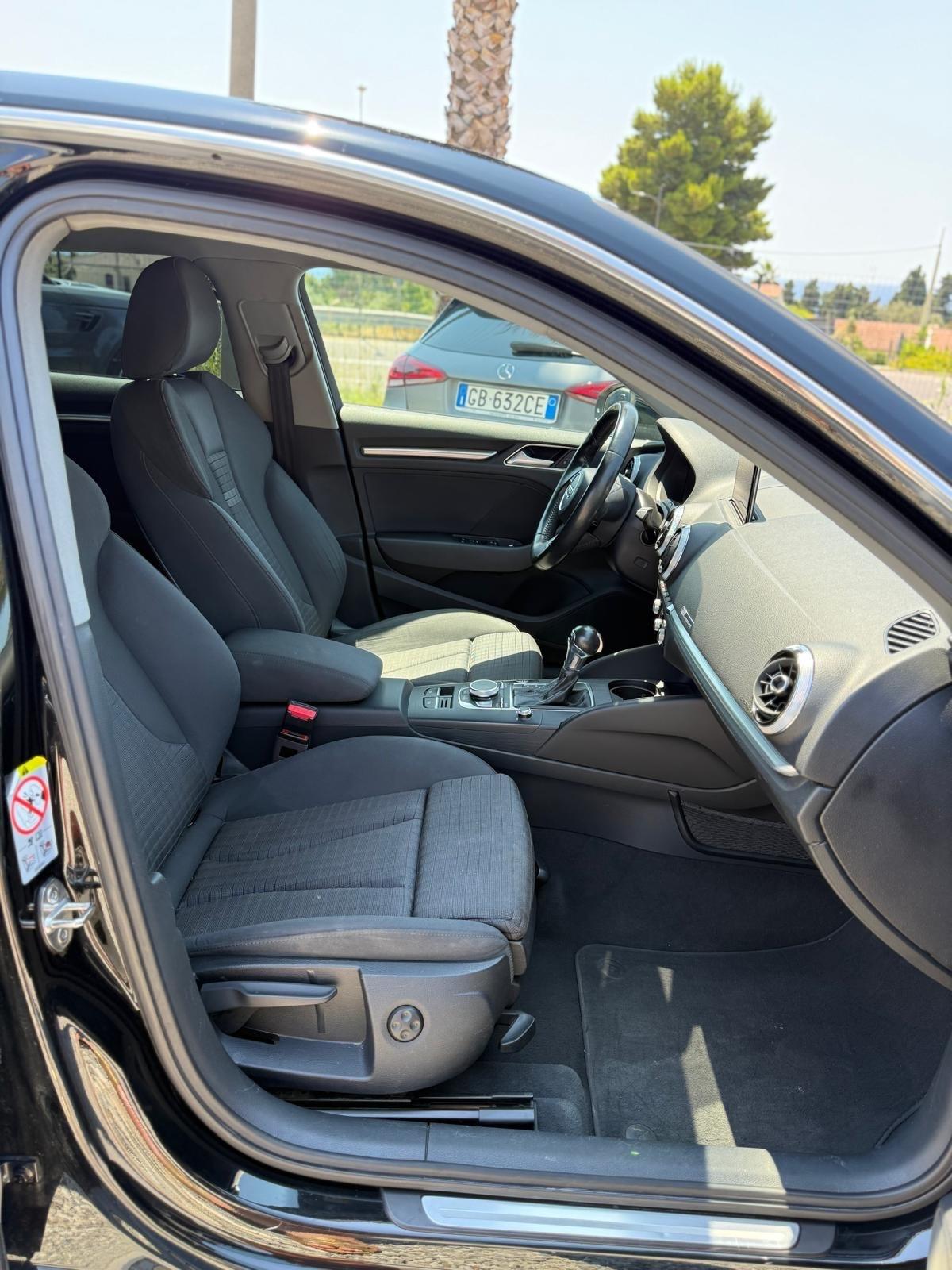 Audi A3 SPB 2.0 TDI S tronic Design