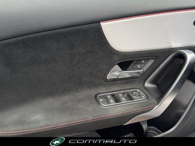 MERCEDES-BENZ A 200 d Automatic AMG Line Premium